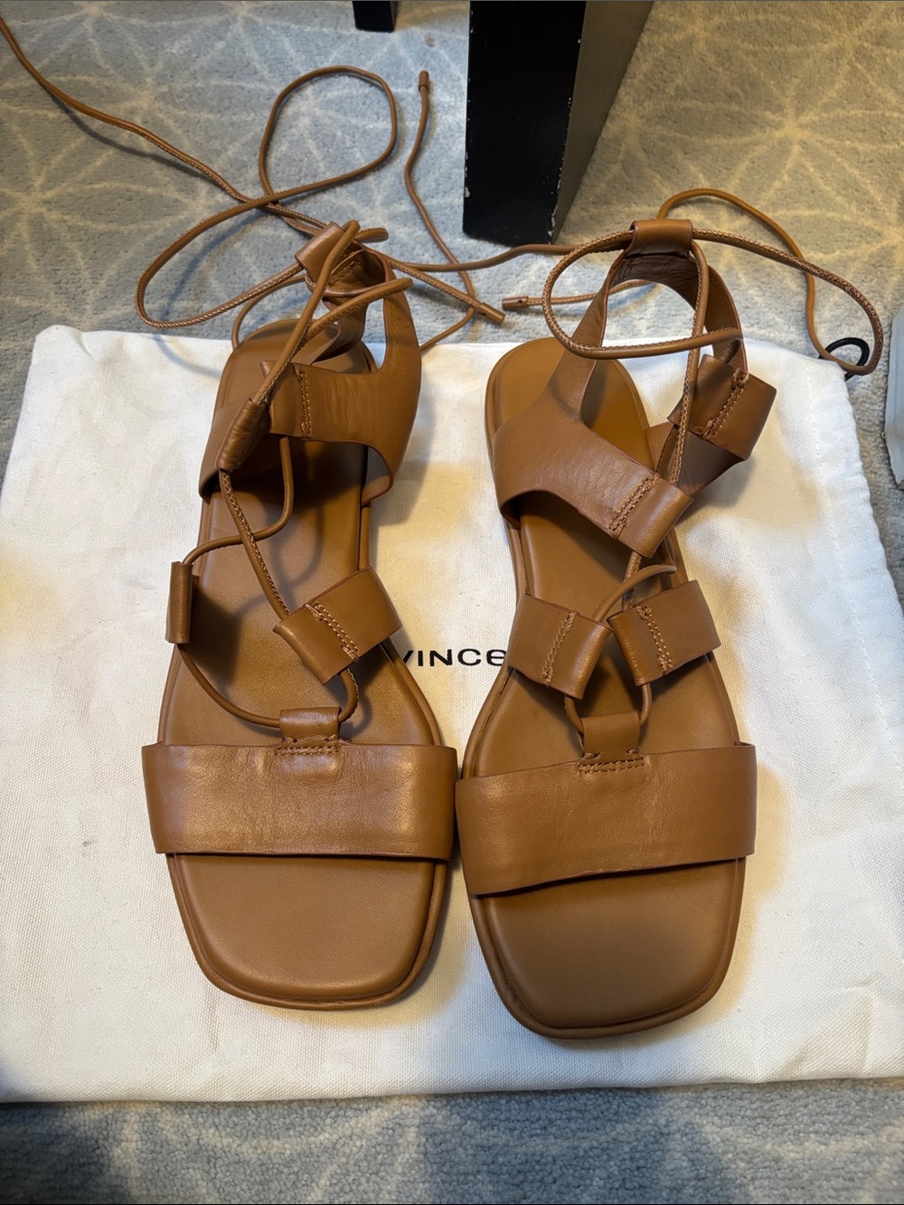 Vince sandal